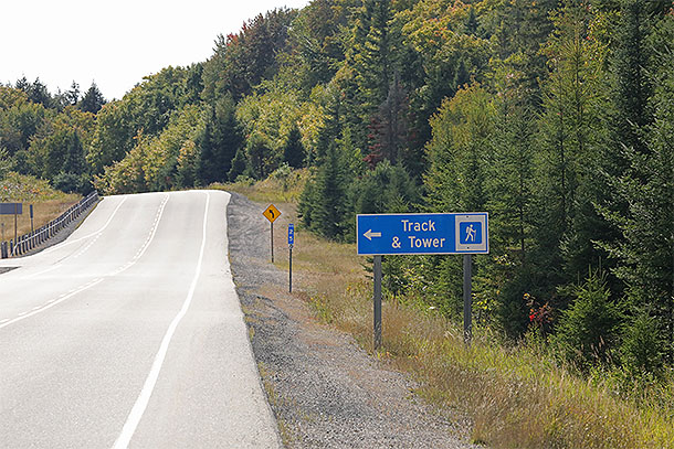 At km 25 of Highway 60 in Algonquin Park on September 10, 2025 (click to enlarge). 